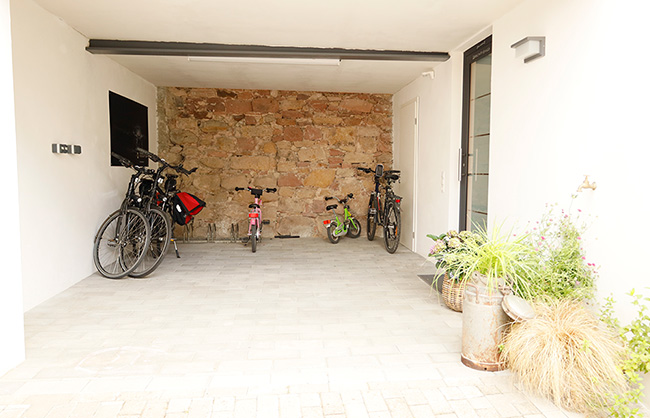 Carport für die Bikes